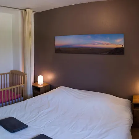 3 Bedrooms, Very Quiet, Fully Equiped, Between Bordeaux And Saint-emilion *